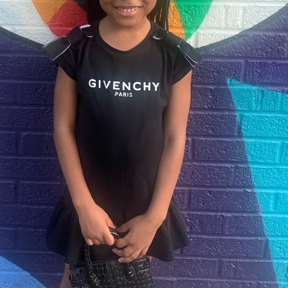 Kids givenchy dress